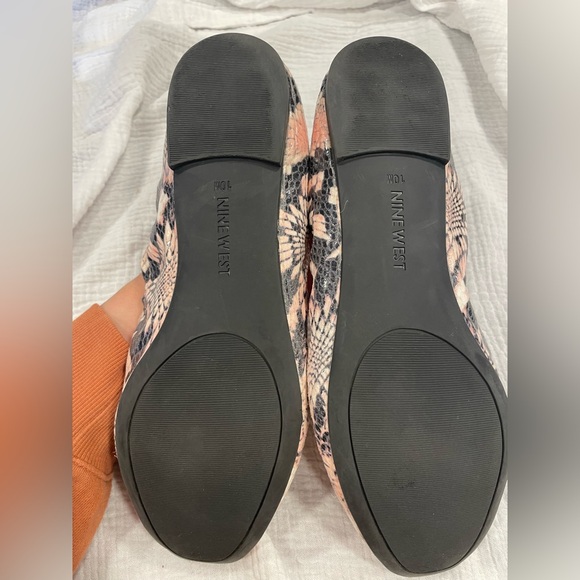 Nine West Shoes Womens 10M Snakeskin Ballet Flat Slip On - Picture 2 of 5